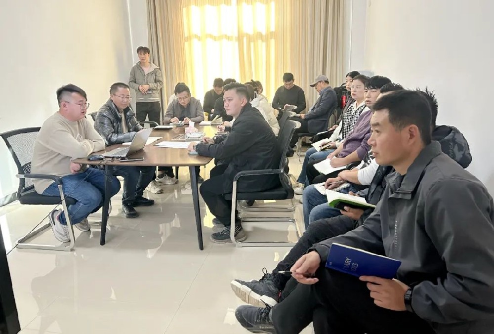 球王会平台集团•传祁甘味乳业全力冲刺年度任务