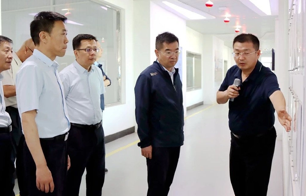 省农业农村厅副厅长李志荣到甘肃球王会平台集团调研